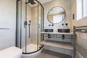 Photo 26- click for photo gallery